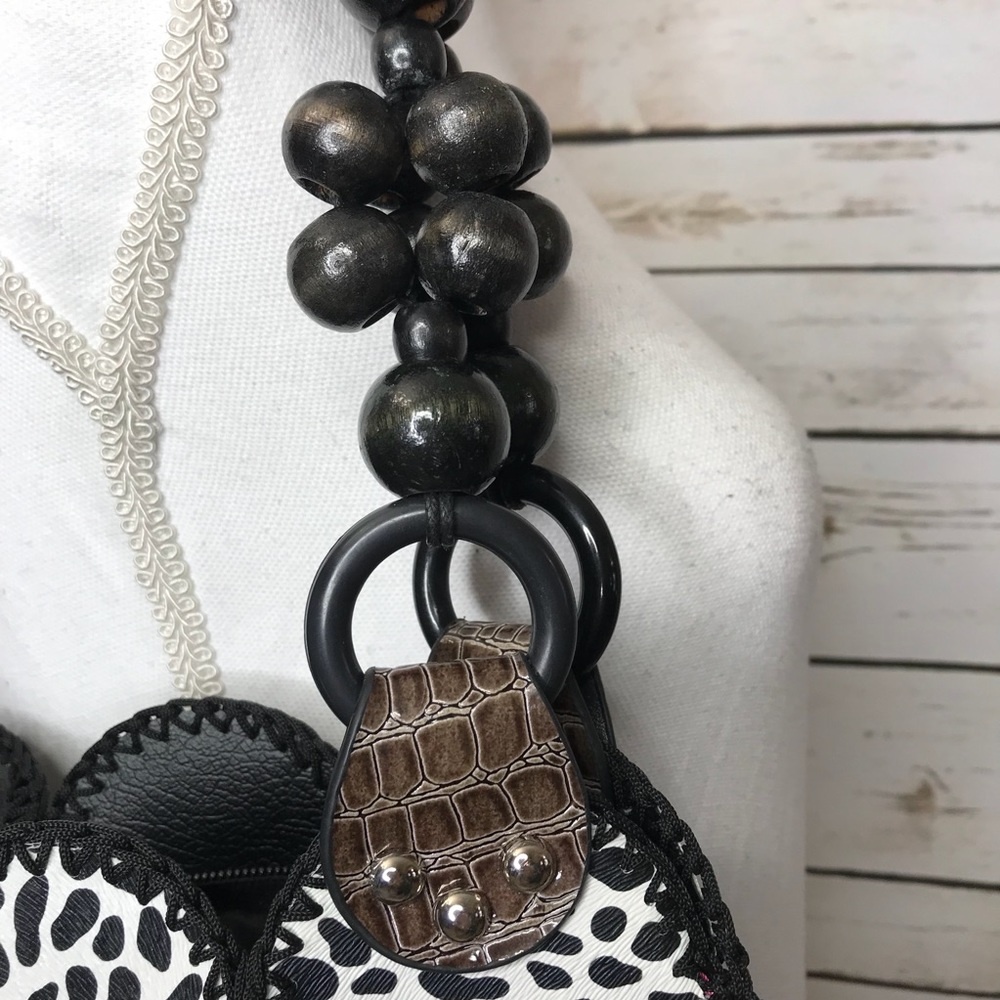 Scalloped Dalmatian Print Purse - Picture 3 of 6